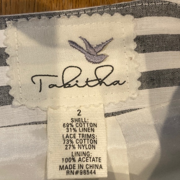 Anthropologie size 2 cotton blend skirt w/beautiful details excellent condition - Picture 6 of 7